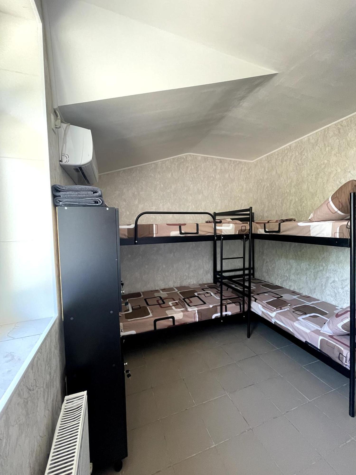 Pitstop Motel Каменское Экстерьер фото