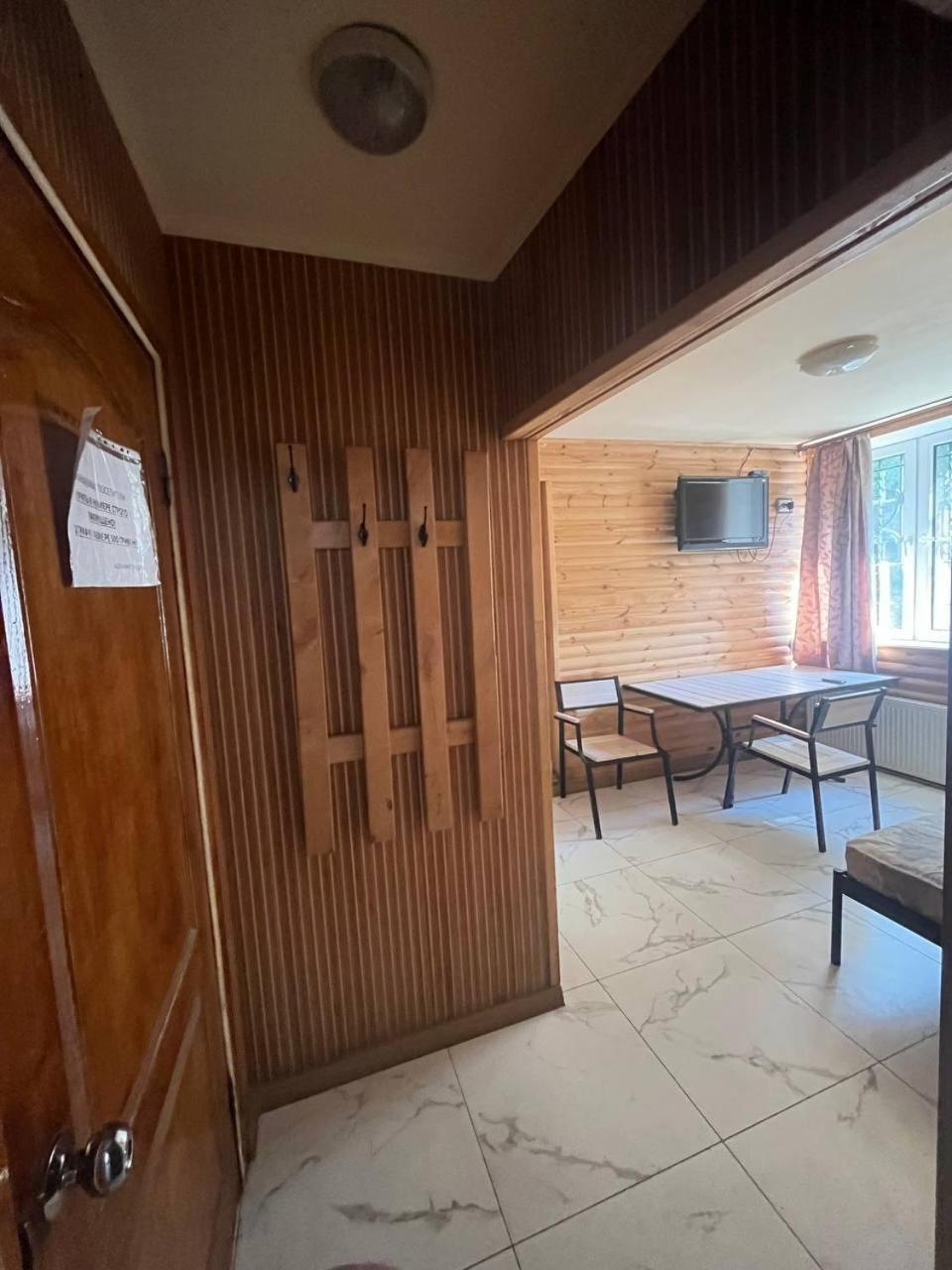 Pitstop Motel Каменское Экстерьер фото